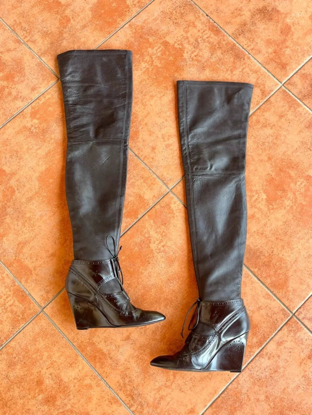 Rare Givenchy Thigh High Lace Up Leather Wedge Boots - Picture 4 of 10